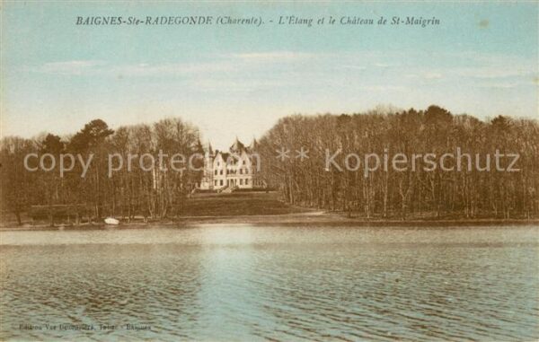 Baignes-Sainte-Radegonde Etang et Chateau de Saint Maigrin