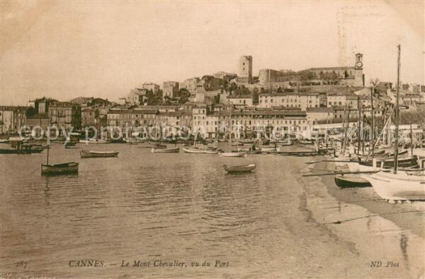 Cannes Alpes-Maritimes Mont Chevalier vu du port