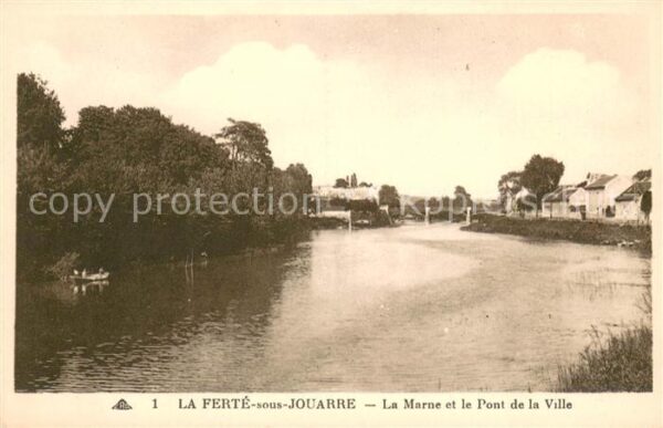 La Ferte-sous-Jouarre La Marne et pont de la ville
