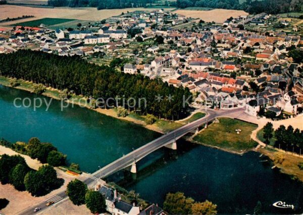 Ile-Bouchard Vue generale aerienne Quartier St Gille