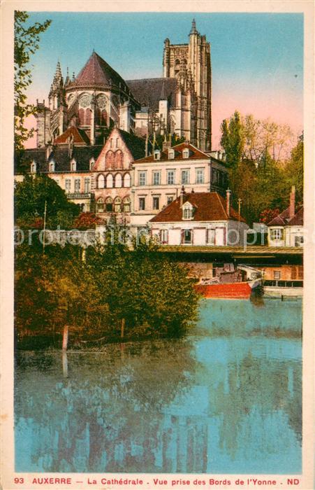 Auxerre La Cathedrale Vue prise des Bords de l'