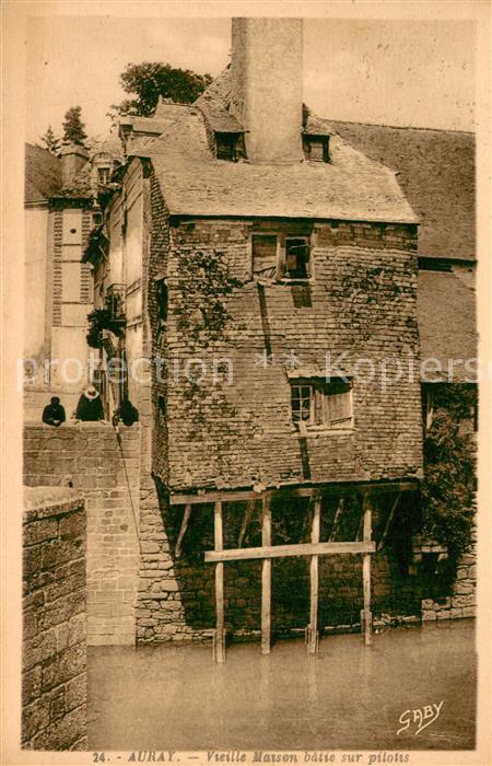Auray Vieille Maison batie sur pilotis