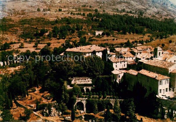 Gourdon Alpes-Maritimes Vue generale