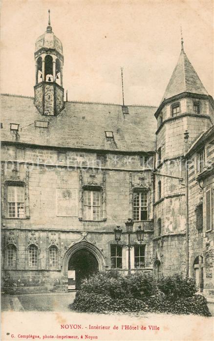 Noyon Oise Intérieur de l_Hôtel de Ville