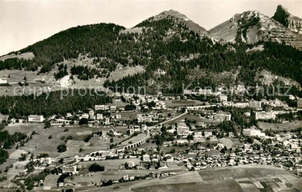 Leysin et la Tour d’Ai vue aerienne