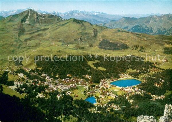 Arosa GR Fliegeraufnahme mit Weisshorngipfel