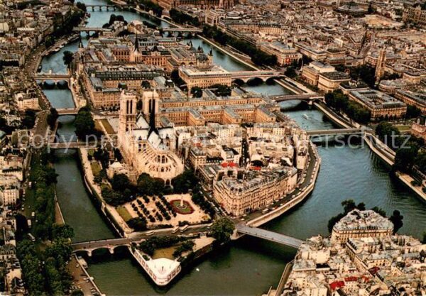 Paris Ile de la Cité et de Notre Dame vue aér