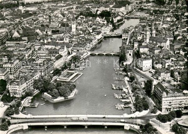 Zuerich ZH Quaibrücke mit Blick auf die Limmat Fli