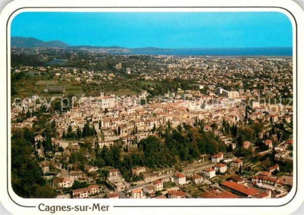 Cagnes-sur-Mer Vue aérienne du vieux village Collectio