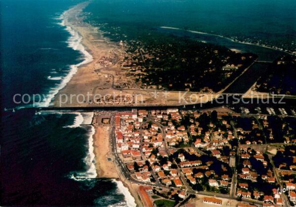 Capbreton Hossegor au bord de l'océan vue aérienn