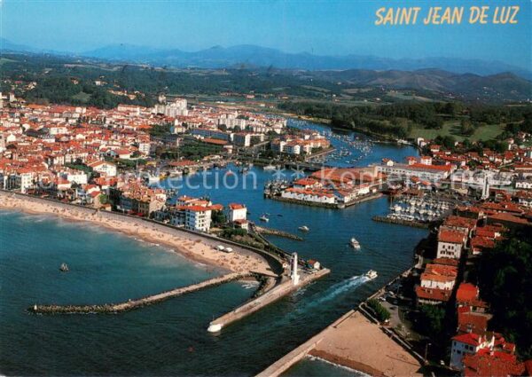 Saint-Jean-de-Luz Entree du port de la Nivelle Vue aerien