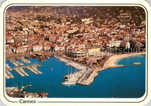 Cannes Alpes-Maritimes Le Port et le Palais des Congres et des