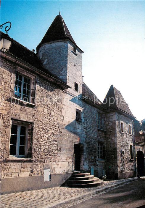 Chablis Vue extérieure de l'Obédiencerie 15e si