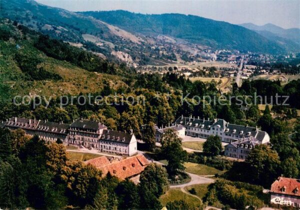 Husseren-Wesserling Vue aerienne Le chateau et le parc
