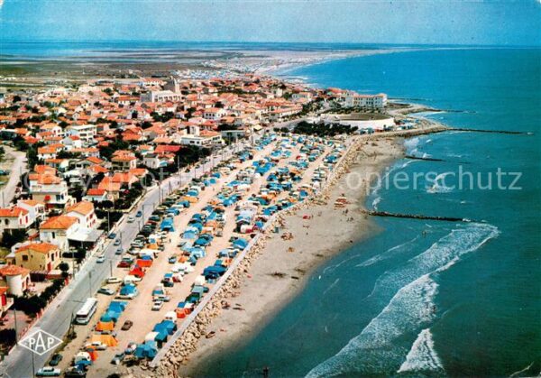 Les Saintes-Maries-de-la-Mer Vue generale aerienne le Camping la Pla