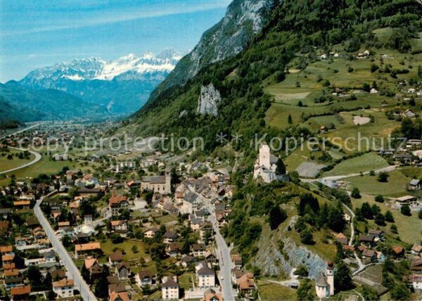Sargans Fliegeraufnahme mit Heiligkreuz und Chu