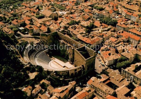 Orange Vaucluse En avion au-dessus du Theatre Antique