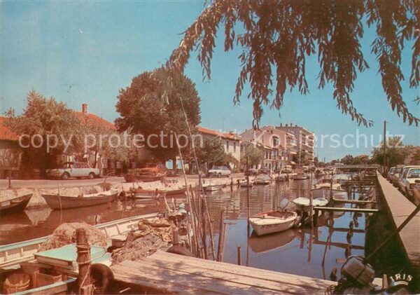 Palavas-les-Flots Herault Le canal et les quais