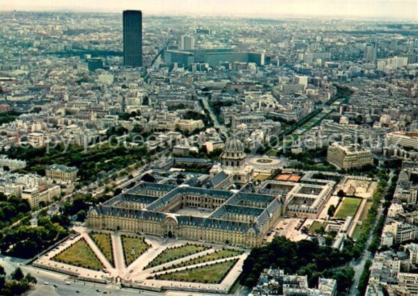 Paris Vue aerienne des Invalides les jardins
