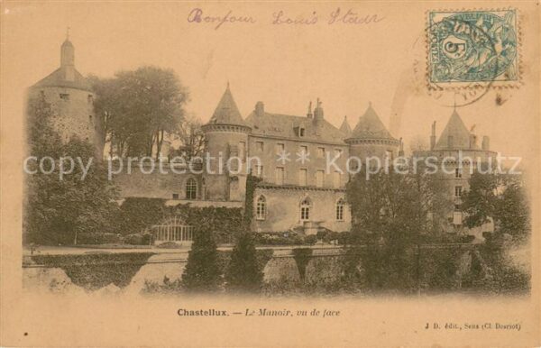 Chastellux-sur-Cure Le Manoir vu de face