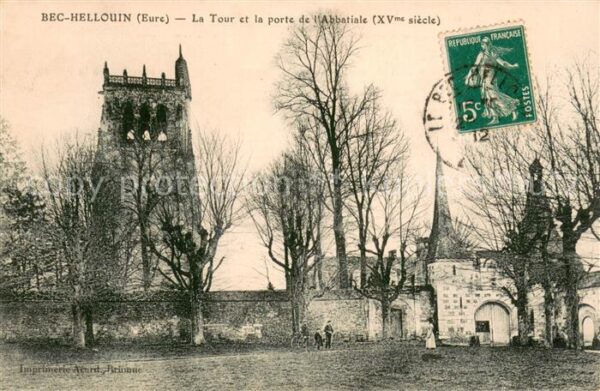 Le Bec-Hellouin la Tour et la porte de l'Abbatiale