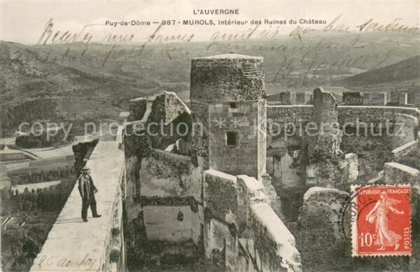 Murols Interieur des Ruines du Chateau