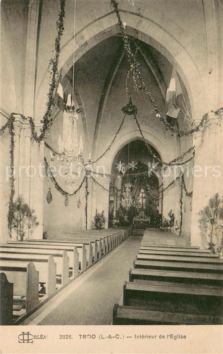 Troo Interieur de l'Eglise
