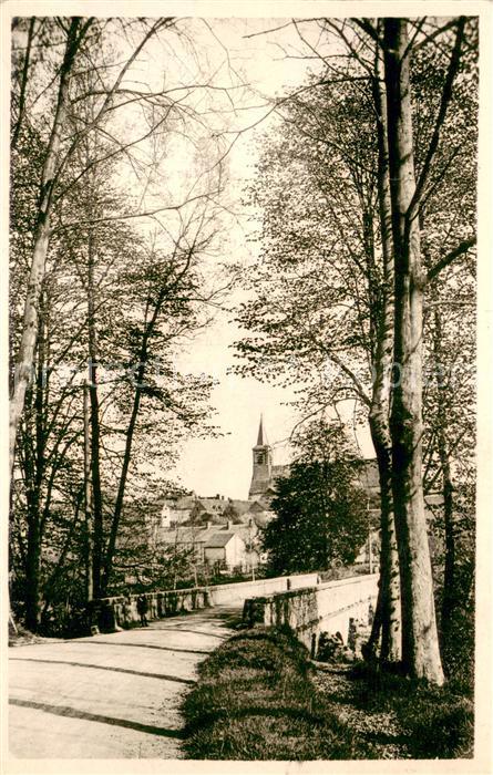 Saint-Martin-sur-Ouanne Entree du Village par la Route de Malic
