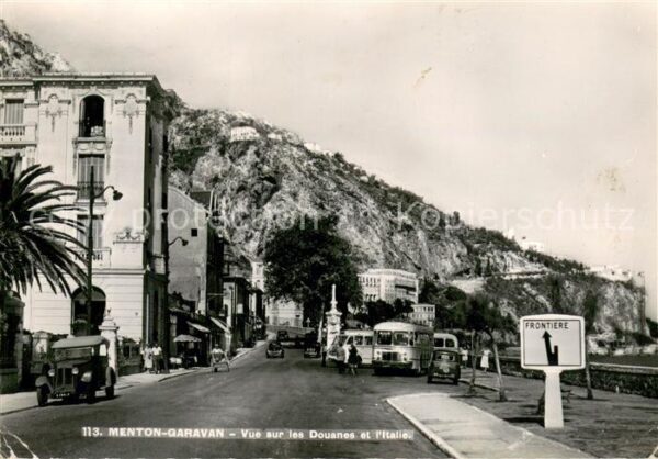 Garavan Menton Vue sur les Douanes et l'Italie
