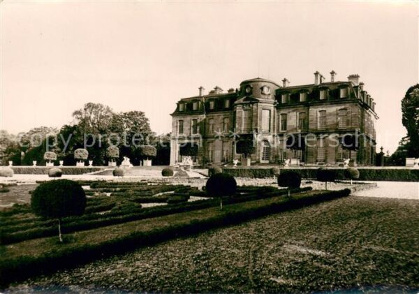 Champs-sur-Marne Le Chateau Facade sur les Jardins