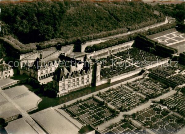 Villandry Le Chateau Ses Jardins a la Francaise V