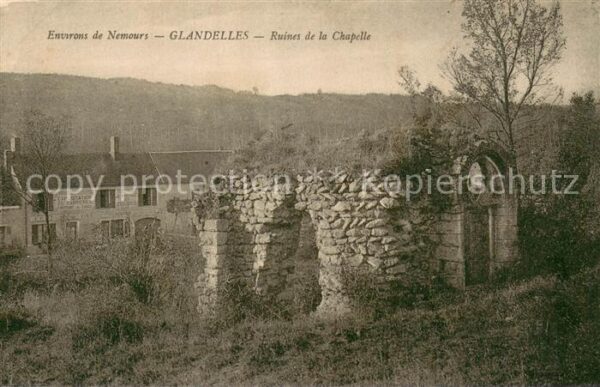 Glandelles Ruines de la chapelle
