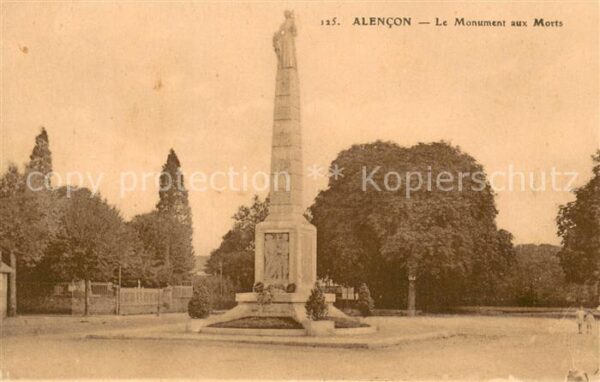 Alencon Monument aux Morts Kriegerdenkmal