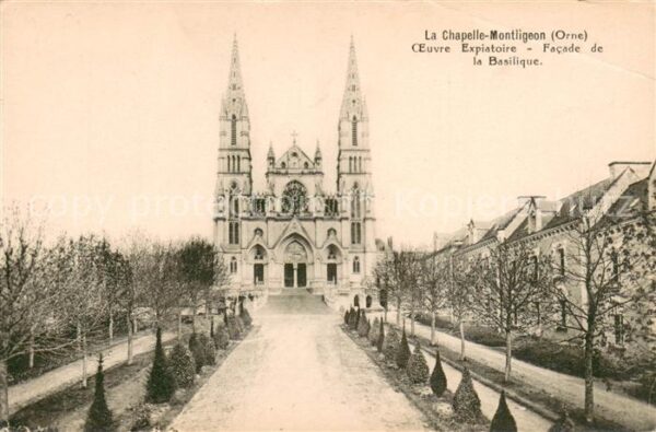 La Chapelle-Montligeon Facade de la Basilique