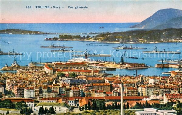 Toulon Var Vue Generale sur la rade Côte d_Azur