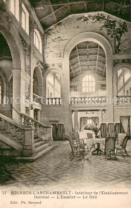 Bourbon-l Archambault Intérieur de l'établissement thermal Es