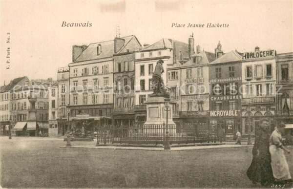 Beauvais 60 Place et Statue Jeanne Hachette