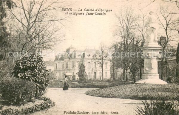Sens 89 La Caisse d’Epargne et le Square Jean C