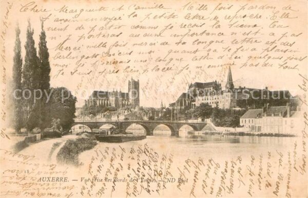 Auxerre Vue prise des bords de l'Yonne