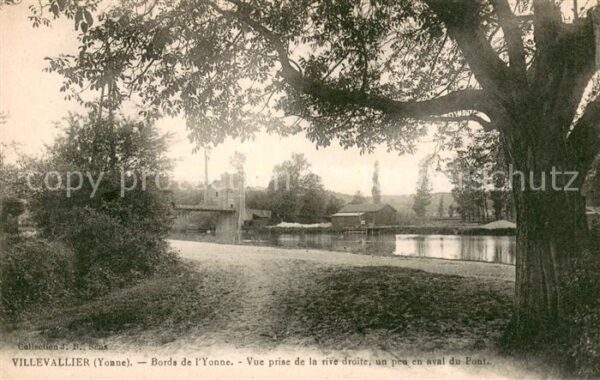 Villevallier Bords de l’Yonne Vue prise de la rive u