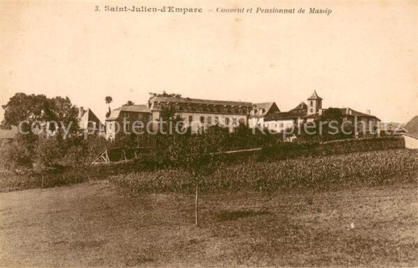 Aveyron Saint Julien d’Empare Convent et Pensio