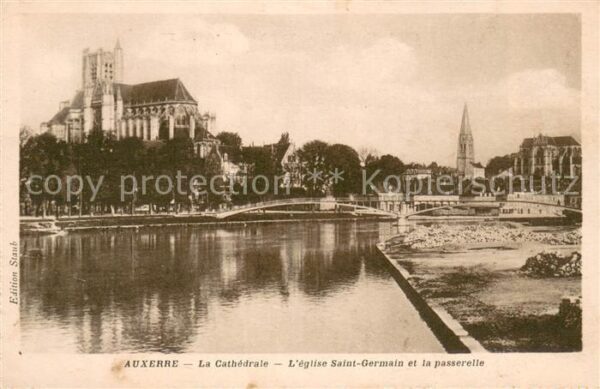 Auxerre La Cathedrale Eglise Saint Germain et l