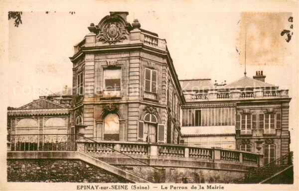 Epinay-sur-Seine Le Perron de la Mairie