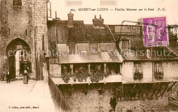 Moret-sur-Loing Vieilles Maisons sur le Pont