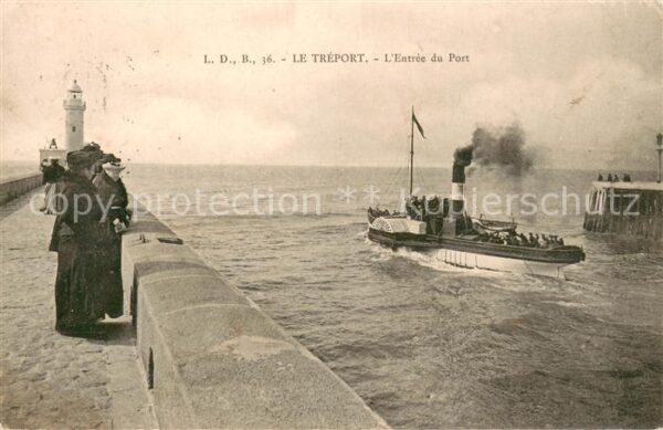 Le Treport Entree du Port