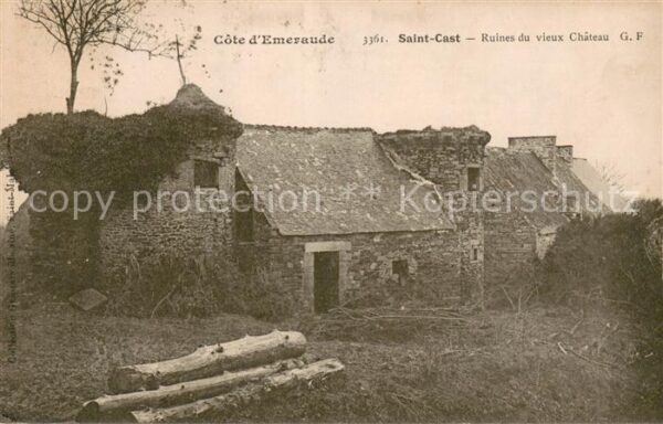 Saint-Cast-le-Guildo Ruines du vieux Chateau