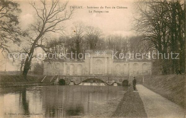 Tanlay Interieur du Parc du Chateau La Perspec