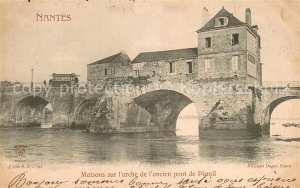 Nantes Loire Atlantique Maisons sur l'arche de l'ancien pont de