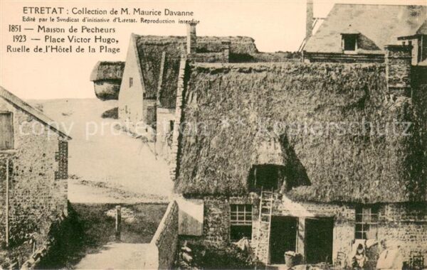 Etretat Maison de Pêcheurs Place Victor Hugo Ru