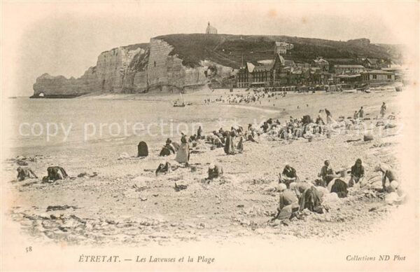 Etretat Les laveuses et la plage